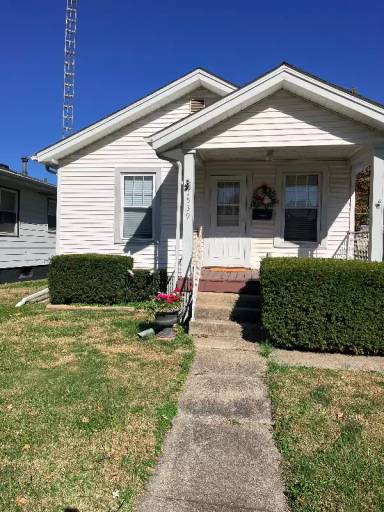 Main picture of 1539 W Monroe St