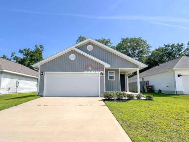 Main picture of 5257 Peach Dr