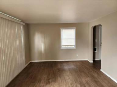 Main picture of 6409 S Junett St