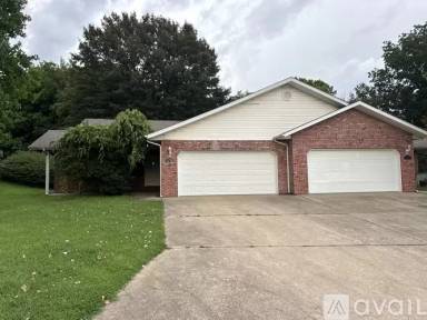 Main picture of 750 Abbie Ct