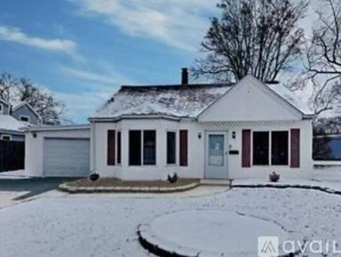 Main picture of 9121 Mayfield Ave