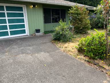 Main picture of 5121 28th Ave SE