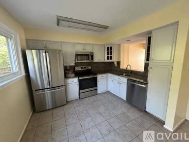 Main picture of 14142 Angelton Ter