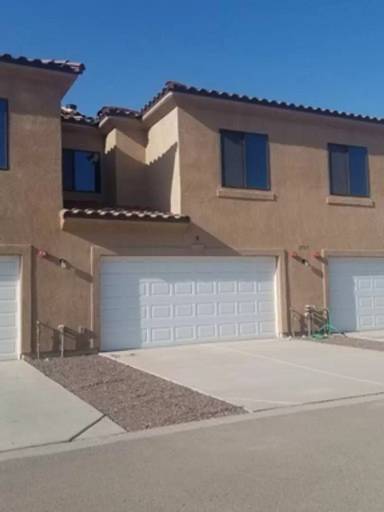 Main picture of 3737 W 22nd St