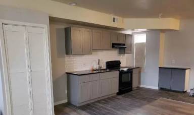 Main picture of 5104 Arch St