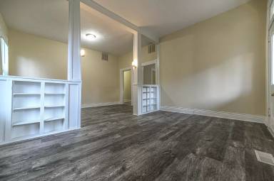 Main picture of 608 Seminary St