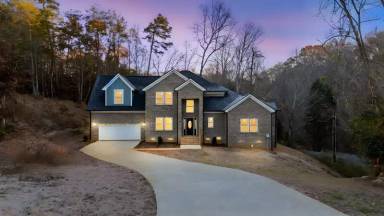 Main picture of 114 Cotswald Ct