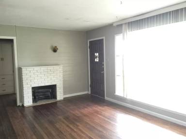 Main picture of 1718 43rd St
