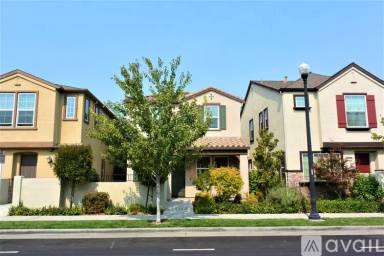 Main picture of 3216 Village Plaza Dr