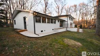 Main picture of 5755 Doncaster Dr