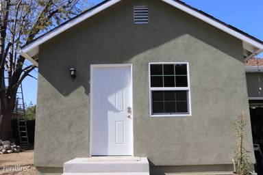 Main picture of 7653 N Claybeck Ave