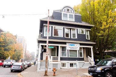 Main picture of 1406 SW 12th Ave