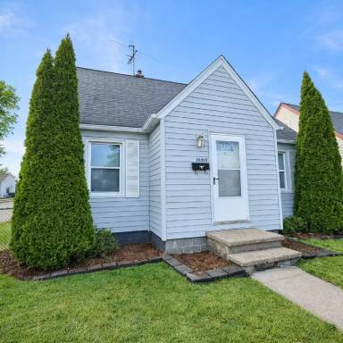 Main picture of 28303 Essex St