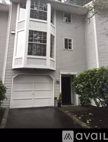 Main picture of 10215 NE 129th Ln