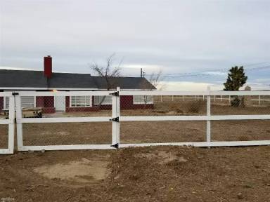 Main picture of 22317 E Avenue O