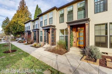 Main picture of 1281 N Jessup St