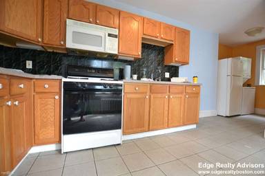 Main picture of 101 Parsons St