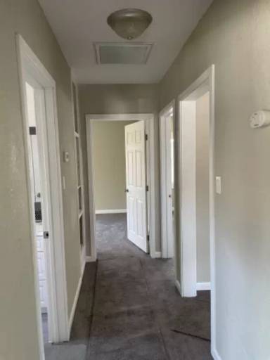 Main picture of 2704 Center St