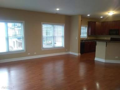 Main picture of 4953 Oakton St