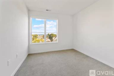 Main picture of 5945 6th Ave