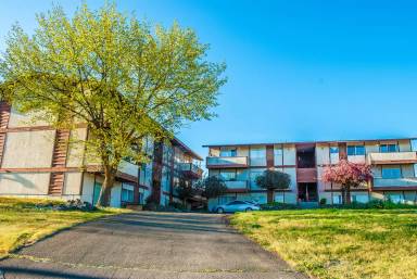 Main picture of OT - 12421 East Riverside Avenue - 7