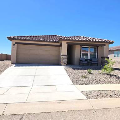 Main picture of 1335 W Kartchner Trl