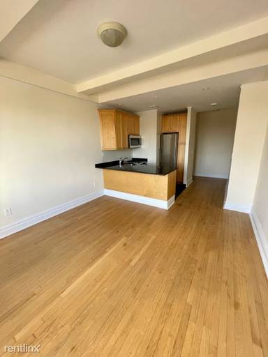 Main picture of 166 2nd Ave Apartments