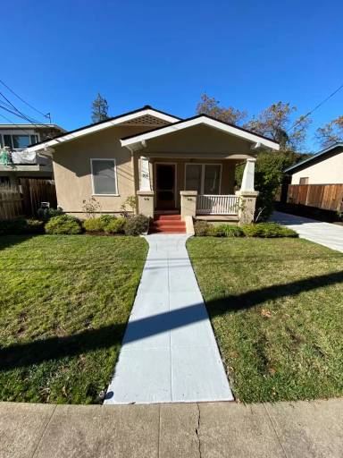 Main picture of 966 Florence Ln
