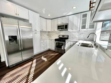 Main picture of 7904 Topanga Canyon Blvd