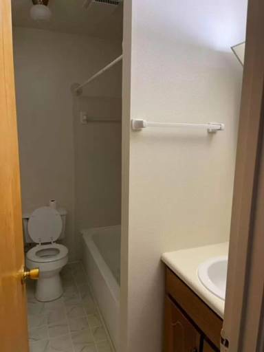 Main picture of 708 E Lincoln Trail Blvd