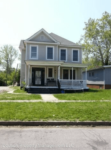Main picture of 7 W Norwood Ave