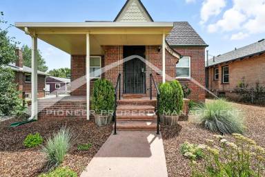 Main picture of 3838 Newton St