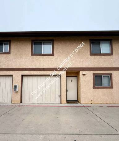 Main picture of 570 E Newlove Dr