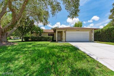 Main picture of 7205 Arcturas Dr