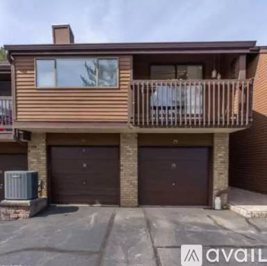 Main picture of 76 Meadowview Dr