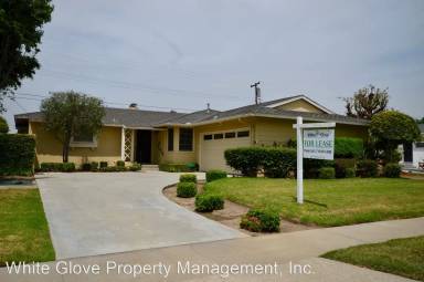 Main picture of 615 Sycamore Ave