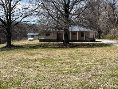 Main picture of 1357 Liberty Church Smith Rd