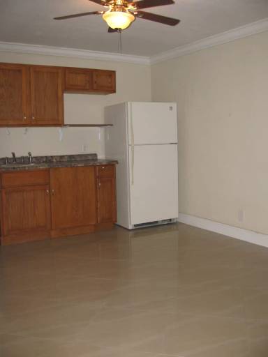 Main picture of 228 NE 23 Av - 2