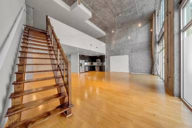 Main picture of Sierra At Jack London Square