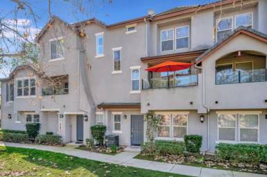 Main picture of 2723 Apricot Ct