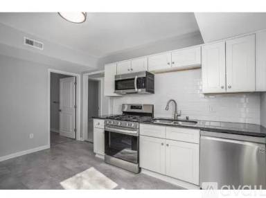 Main picture of 2601 Colfax Ave N