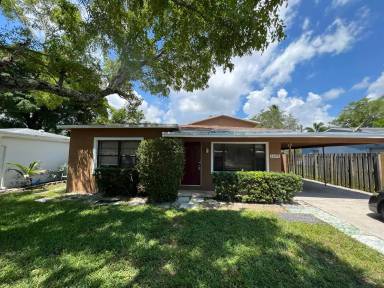Main picture of 1329 NW 7th Ave