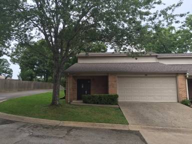 Main picture of 2120 Villa Dr