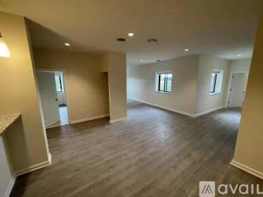 Main picture of 192 Erie Blvd