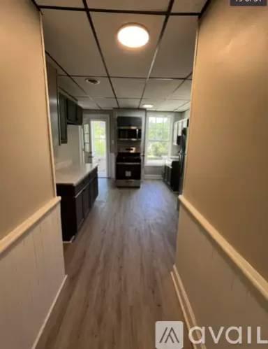 Main picture of 684 2nd Ave