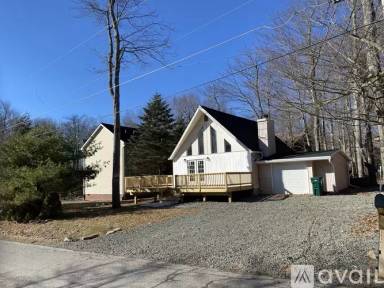 Main picture of 7550 Eagle Rock Dr