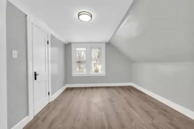 Main picture of 1724 Burgess Rd