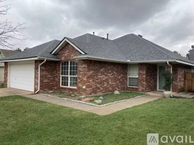 Main picture of 17305 Gold Dr