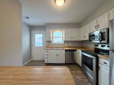Main picture of 416 Garden City Dr