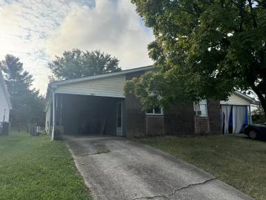 Main picture of 1332 Centre Pkwy
